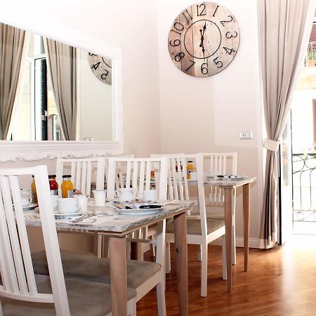 Grand Tour 4Rooms Νάπολη Εξωτερικό φωτογραφία