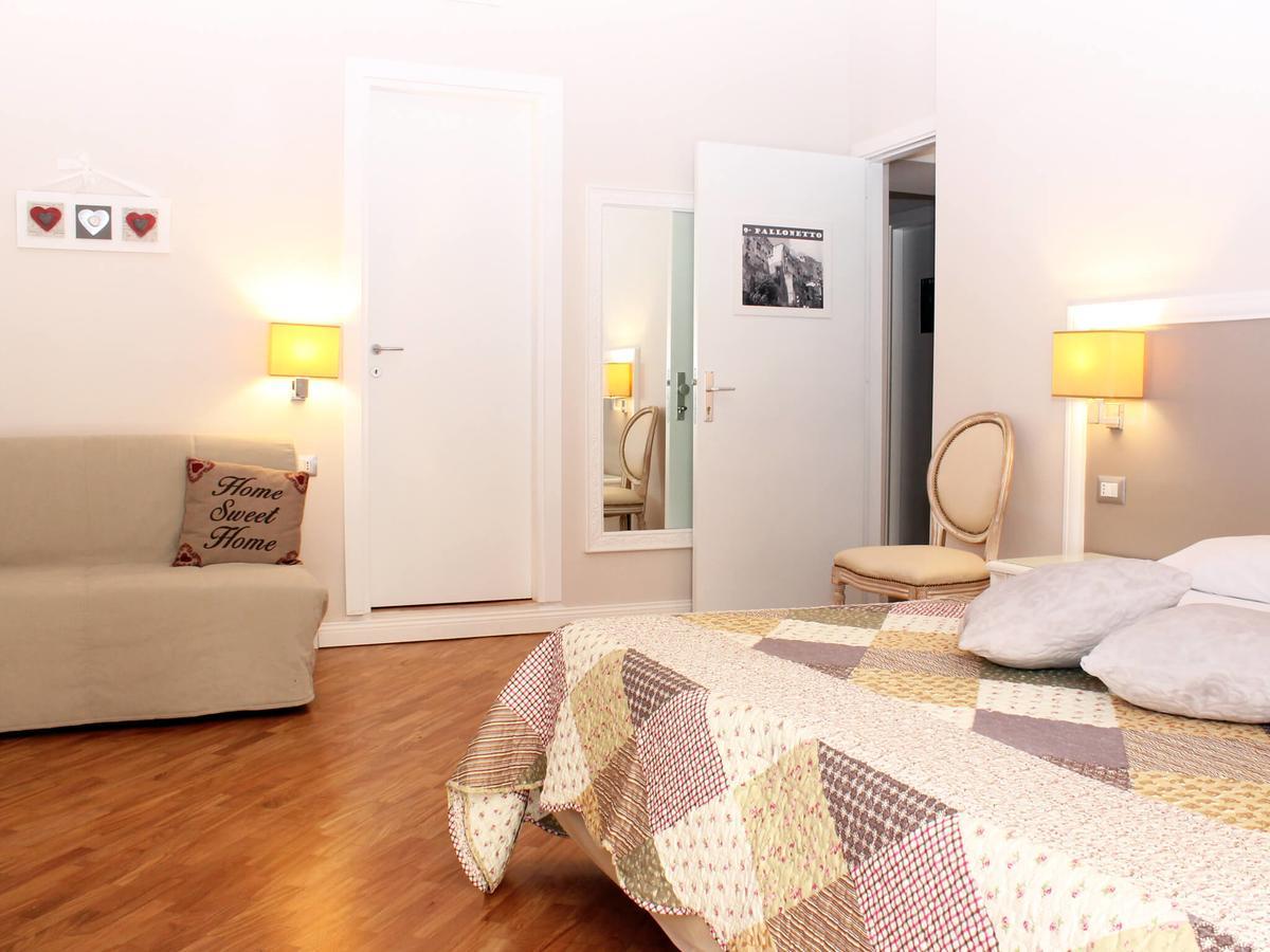 Grand Tour 4Rooms Νάπολη Εξωτερικό φωτογραφία