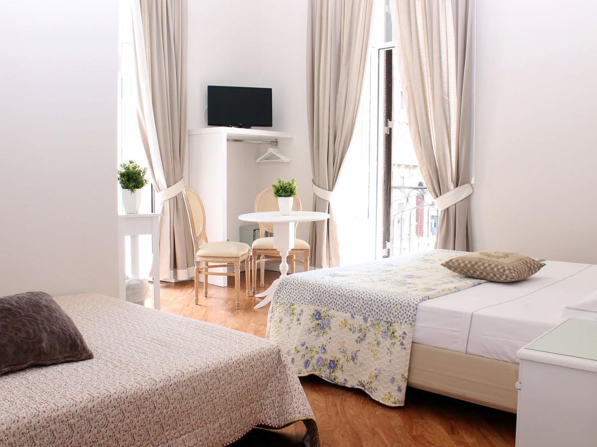 Grand Tour 4Rooms Νάπολη Εξωτερικό φωτογραφία