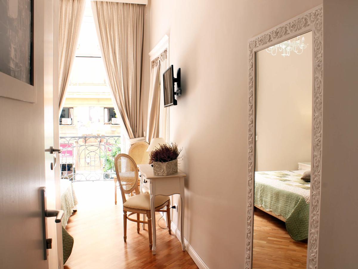 Grand Tour 4Rooms Νάπολη Εξωτερικό φωτογραφία